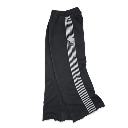 Action Man & Woman Sweatpants Black Faded