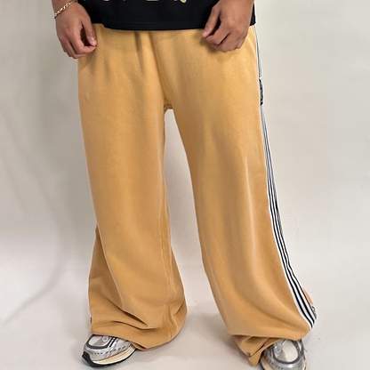 Action Man & Woman Sweatpants Mustard